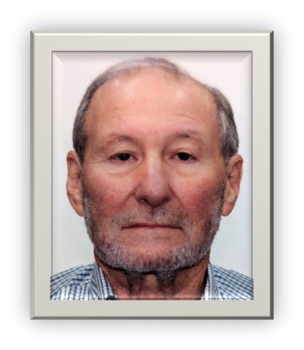  Photograph of Member
